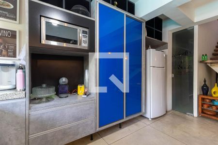 Casa para alugar com 350m², 3 quartos e 3 vagas Casa para alugar com 350m², 3 quartos e 3 vagasCozinha