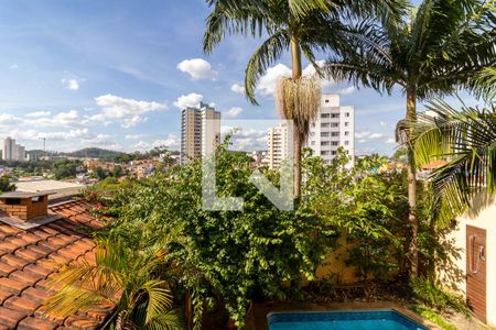 Casa para alugar com 350m², 3 quartos e 3 vagas Casa para alugar com 350m², 3 quartos e 3 vagasVista da Varanda das Suítes 2 e 3