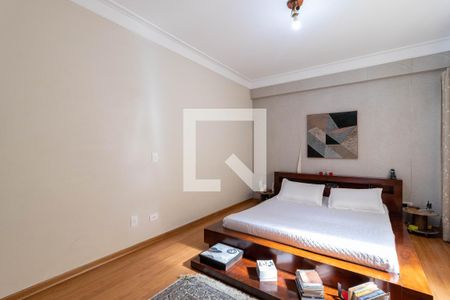 Casa para alugar com 350m², 3 quartos e 3 vagas Casa para alugar com 350m², 3 quartos e 3 vagasSuíte 3