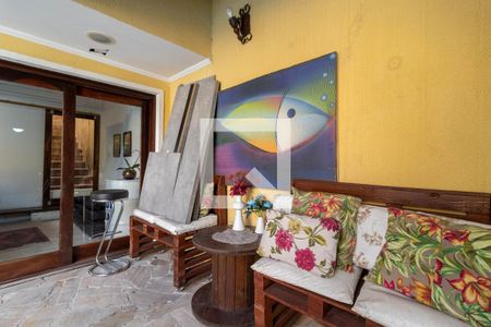 Casa para alugar com 350m², 3 quartos e 3 vagas Casa para alugar com 350m², 3 quartos e 3 vagasÁrea de Lazer