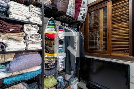 Casa para alugar com 350m², 3 quartos e 3 vagas Casa para alugar com 350m², 3 quartos e 3 vagasQuarto de Serviço