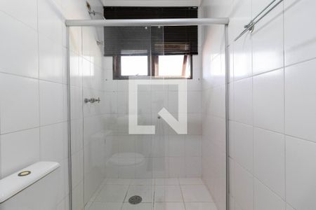 Casa para alugar com 350m², 3 quartos e 3 vagas Casa para alugar com 350m², 3 quartos e 3 vagasBanheiro da Suíte 2