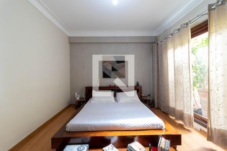 Casa para alugar com 350m², 3 quartos e 3 vagas Casa para alugar com 350m², 3 quartos e 3 vagasSuíte 3