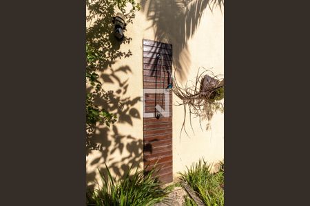 Casa para alugar com 350m², 3 quartos e 3 vagas Casa para alugar com 350m², 3 quartos e 3 vagasÁrea da Piscina - Ducha