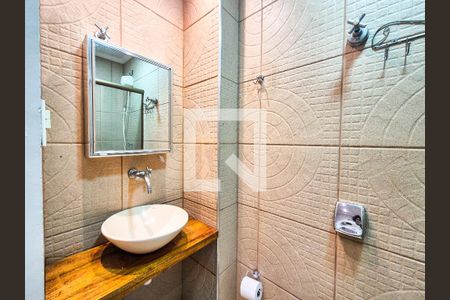 Banheiro  de kitnet/studio à venda com 1 quarto, 42m² em Campos Elíseos, São Paulo