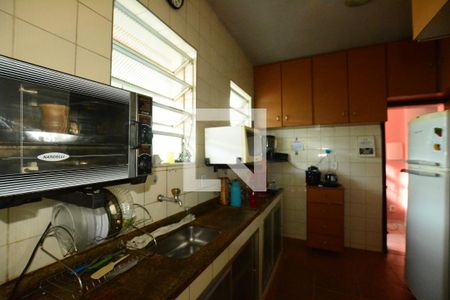 Apartamento para alugar com 250m², 2 quartos e 3 vagasCozinha