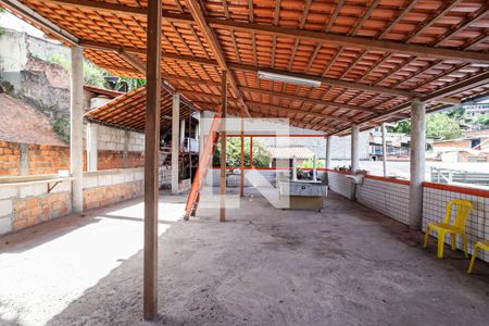 Casa à venda com 238m², 4 quartos e 3 vagasTerraço