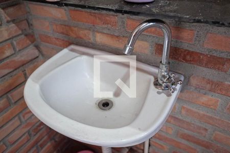 Casa à venda com 238m², 4 quartos e 3 vagasBanheiro social 2 