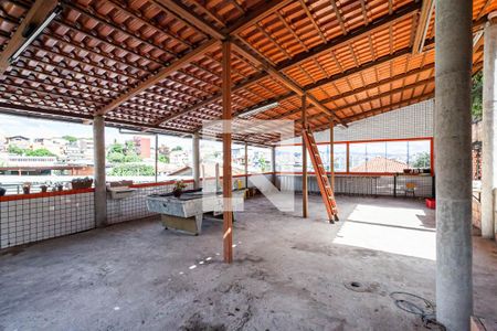 Casa à venda com 238m², 4 quartos e 3 vagasTerraço
