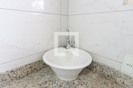 Banheiro da Suíte de casa para alugar com 3 quartos, 183m² em Parque Casa de Pedra, São Paulo