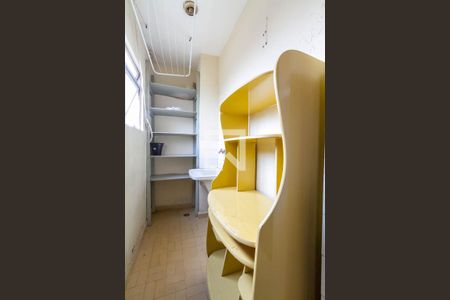 Apartamento para alugar com 60m², 2 quartos e 1 vagaÁrea de serviço