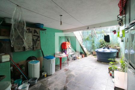 Casa à venda com 90m², 3 quartos e 1 vagaQuintal