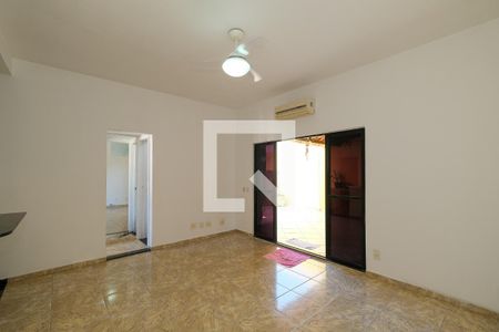 Sala de apartamento para alugar com 1 quarto, 64m² em Vila Isabel, Rio de Janeiro