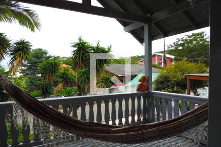 Sala - Sacada de casa para alugar com 4 quartos, 200m² em Campeche, Florianópolis