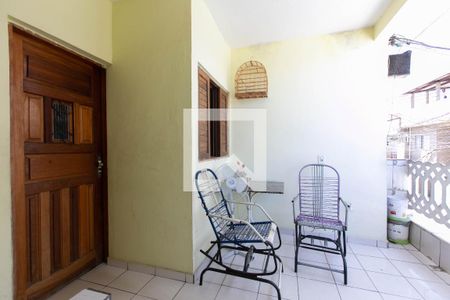 Casa à venda com 72m², 4 quartos e 1 vaga Casa à venda com 72m², 4 quartos e 1 vagaVaranda da Sala