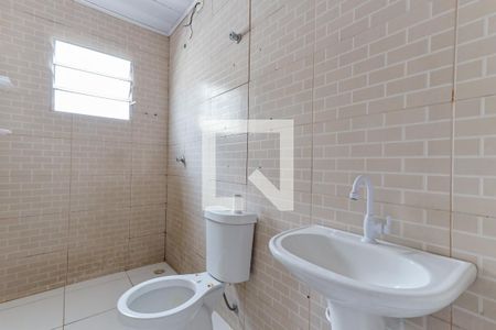 Banheiro da Suíte 1 de casa para alugar com 2 quartos, 100m² em Vila Pedra Branca, São Paulo
