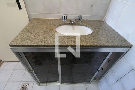 Apartamento à venda com 98m², 3 quartos e 1 vagaBanheiro do Quarto 3 (Suíte) - Pia