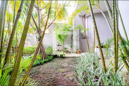 Jardim de kitnet/studio para alugar com 1 quarto, 49m² em Sumarezinho, São Paulo