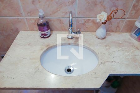 Casa à venda com 174m², 3 quartos e 2 vagasLavabo