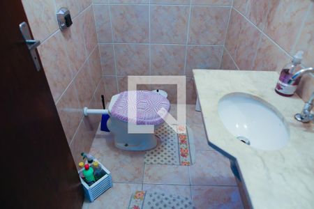 Casa à venda com 174m², 3 quartos e 2 vagasLavabo