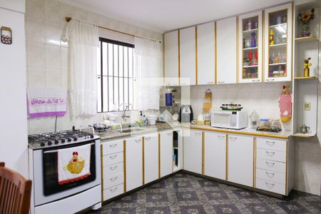 Casa à venda com 174m², 3 quartos e 2 vagasCozinha