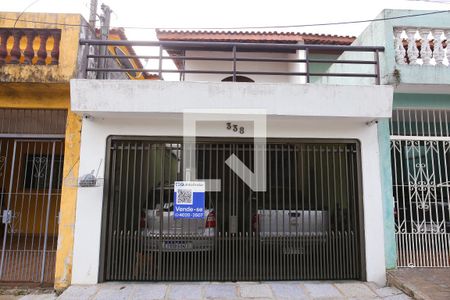 Casa à venda com 174m², 3 quartos e 2 vagasFachada