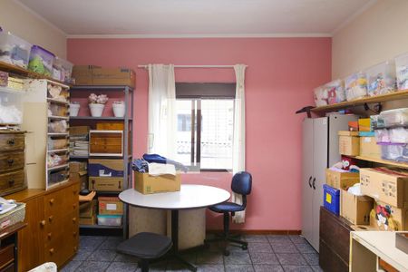 Casa à venda com 174m², 3 quartos e 2 vagasQuarto 3