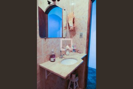 Casa à venda com 174m², 3 quartos e 2 vagasLavabo