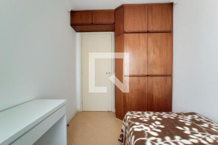 Quarto 1 de apartamento para alugar com 2 quartos, 45m² em Juvevê, Curitiba