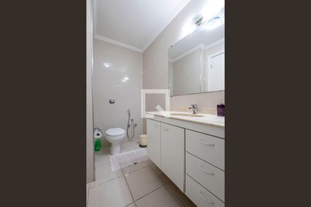 Apartamento para alugar com 107m², 3 quartos e 1 vaga Apartamento para alugar com 107m², 3 quartos e 1 vagaSuíte - Banheiro