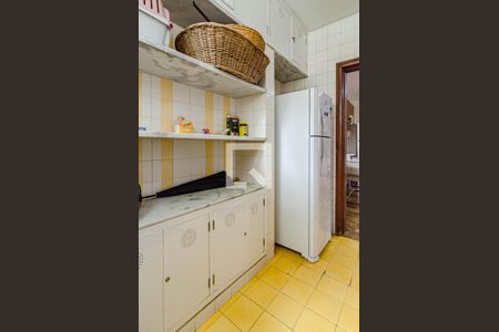 Casa à venda com 700m², 4 quartos e 6 vagasDespensa