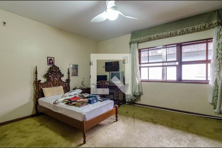 Casa à venda com 700m², 4 quartos e 6 vagasSuíte 2