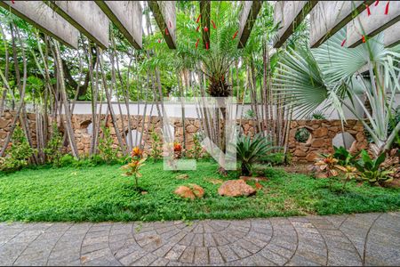 Casa à venda com 700m², 4 quartos e 6 vagasJardim