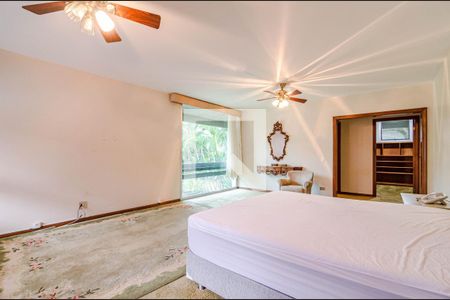 Casa à venda com 700m², 4 quartos e 6 vagasSuíte 1