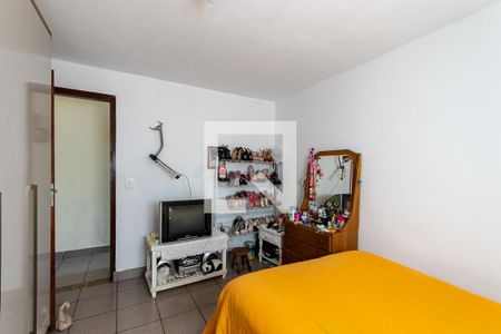 Casa à venda com 200m², 4 quartos e 1 vagaQuarto 1 casa 2