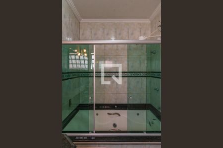 Casa à venda com 250m², 5 quartos e 8 vagas Casa à venda com 250m², 5 quartos e 8 vagasBanheiro da Suíte