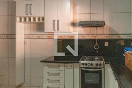 Casa à venda com 250m², 5 quartos e 8 vagas Casa à venda com 250m², 5 quartos e 8 vagasCozinha