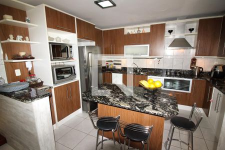 Casa à venda com 276m², 4 quartos e 3 vagasCozinha