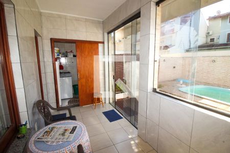 Casa à venda com 276m², 4 quartos e 3 vagasÁrea de Serviço