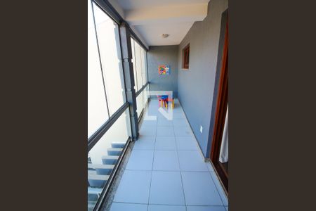 Casa à venda com 276m², 4 quartos e 3 vagasSacada