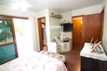 Casa à venda com 276m², 4 quartos e 3 vagasSuíte 1