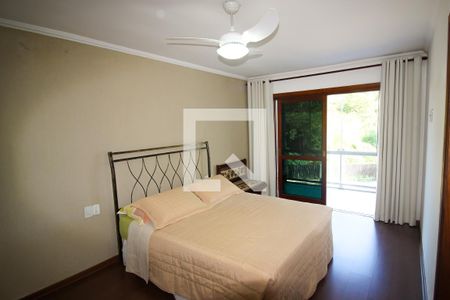 Casa à venda com 276m², 4 quartos e 3 vagasSuíte 2