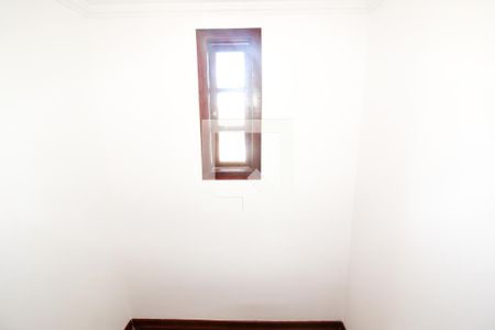 Casa à venda com 276m², 4 quartos e 3 vagasCloset do quarto 2