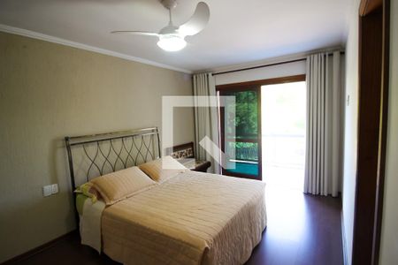 Casa à venda com 276m², 4 quartos e 3 vagasSuíte 2