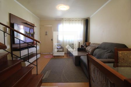 Sala de Estar de casa de condomínio à venda com 2 quartos, 74m² em Rio Branco, Canoas