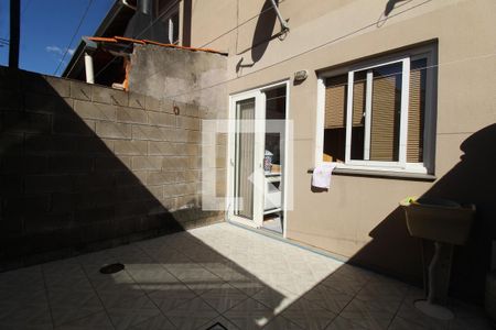 Casa de condomínio à venda com 74m², 2 quartos e 2 vagasPátio dos Fundos