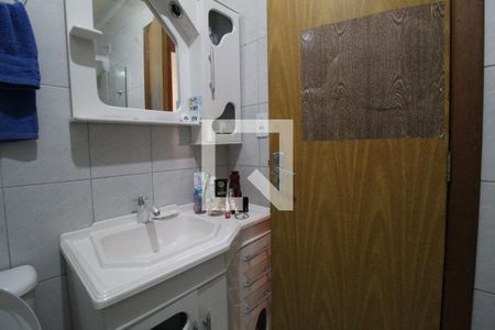 Casa de condomínio à venda com 74m², 2 quartos e 2 vagasBanheiro