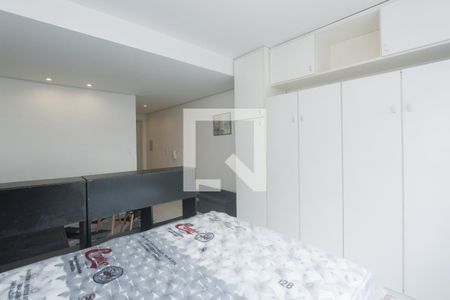QUARTO de apartamento para alugar com 1 quarto, 42m² em Jardim Floresta, Porto Alegre