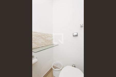 BANHEIRO de apartamento para alugar com 1 quarto, 42m² em Jardim Floresta, Porto Alegre