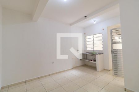 Sala/Cozinha de casa para alugar com 1 quarto, 36m² em Vila Lageado, São Paulo